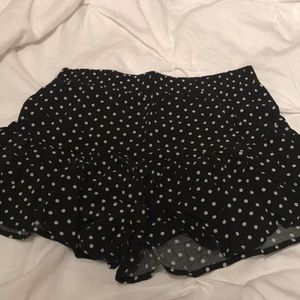 Aeropostale polka dotted shorts